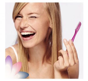 Schick Silk Touch-Up Multipurpose Exfoliating Dermaplaning Tool - Image 6